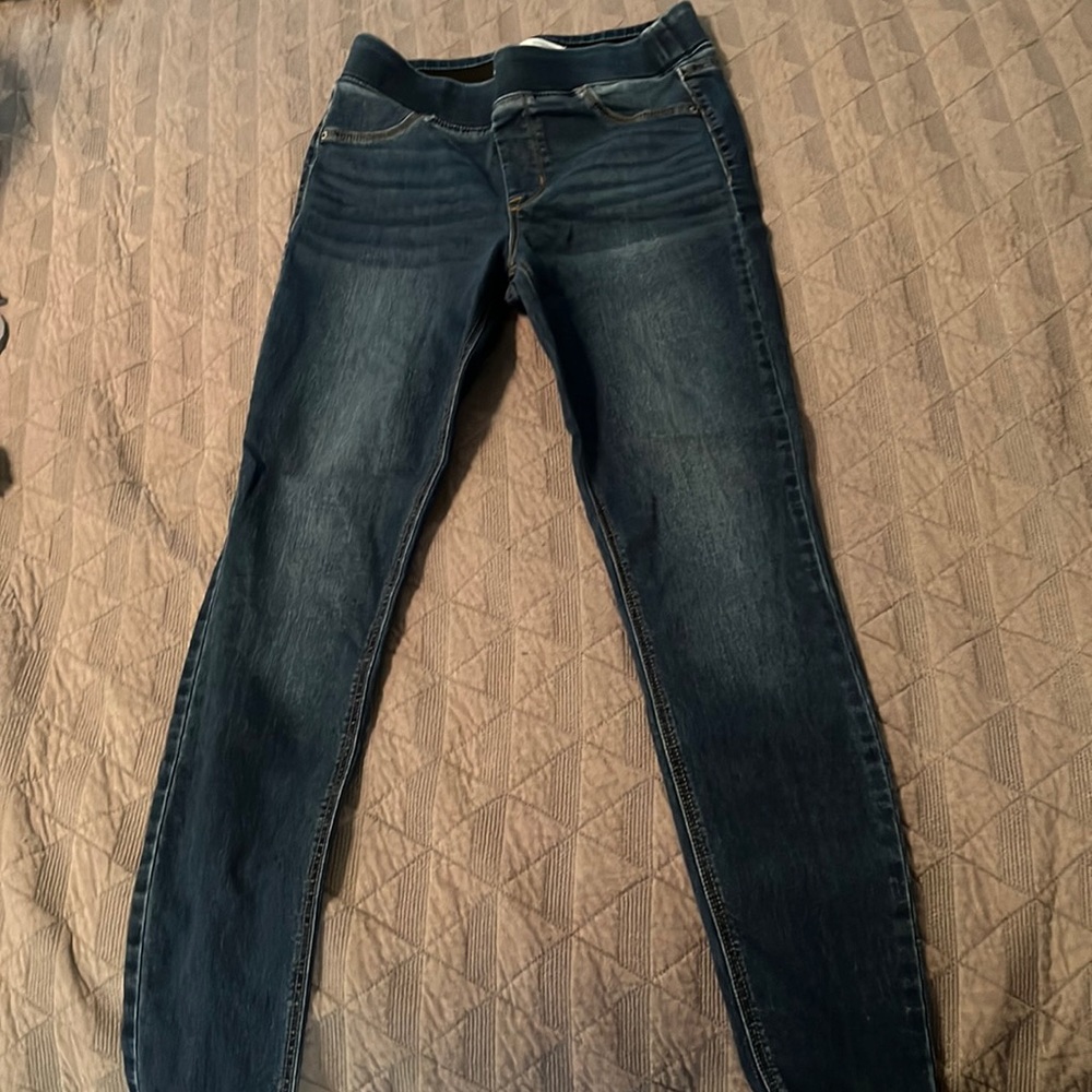 Old Navy Rockstar super skinny jeggings